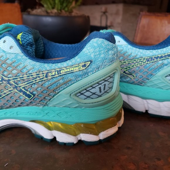 Women's Asics Gel-Nimbus 17 - Picture 8 of 16